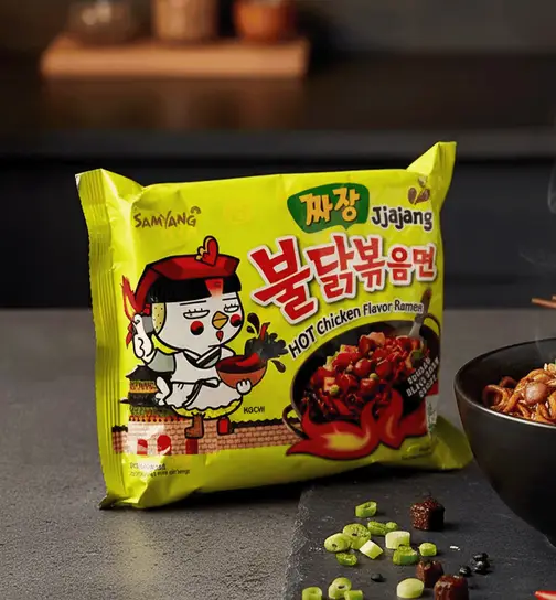 SAMYANG Jjajang Korean Black Bean Hot Chicken Flavour Ramen 140 g